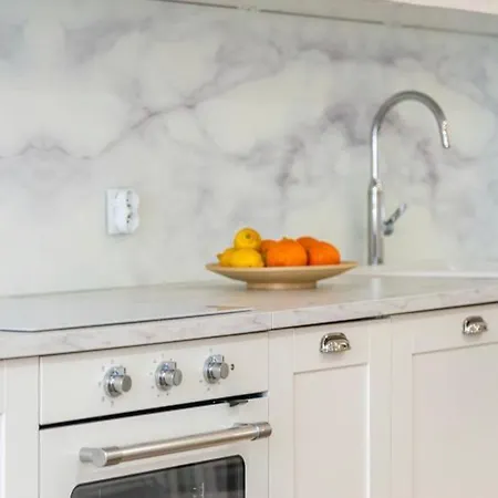 Flaming 4f アパート